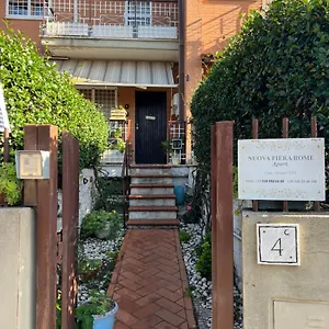 Nuova Fiera Apart. Bed and breakfast